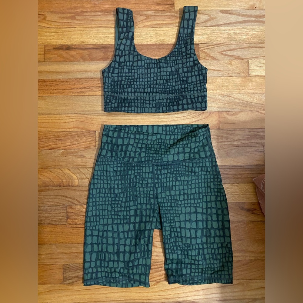 Fabletics Bike Short Set